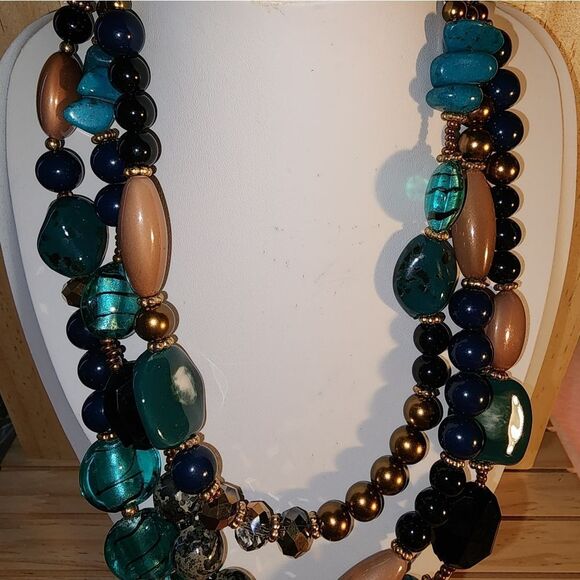Vtg 3 Strand Multicolor Beaded Necklace Signed TS NWOT - Picture 4 of 6